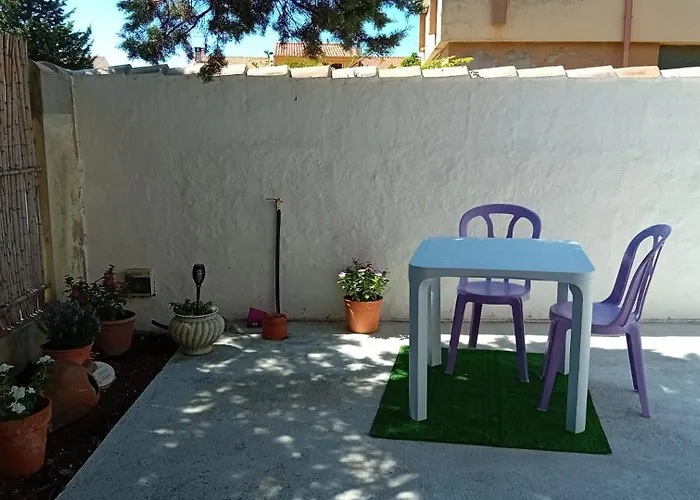 Casa Del Sole - Trilocale Con Giardino Apartamento Carbonia